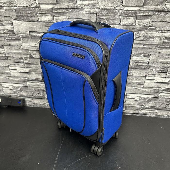8610722