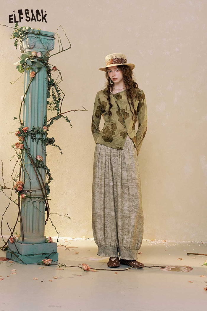 ELFSACK Asymmetrical Floral Long Sleeve Top