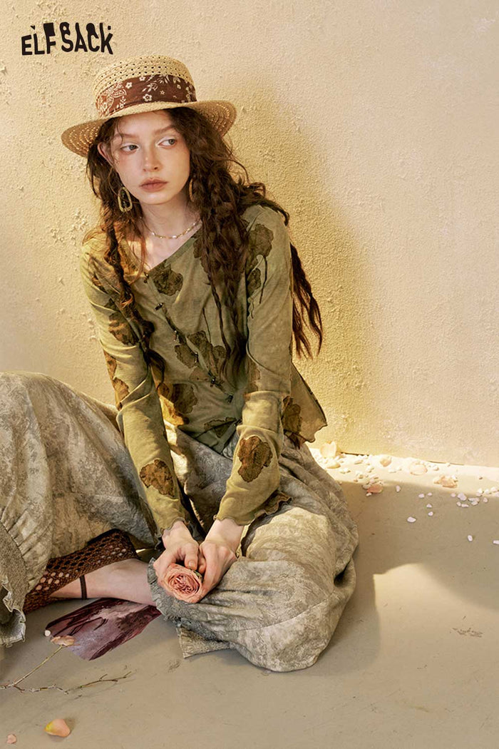 ELFSACK Asymmetrical Floral Long Sleeve Top