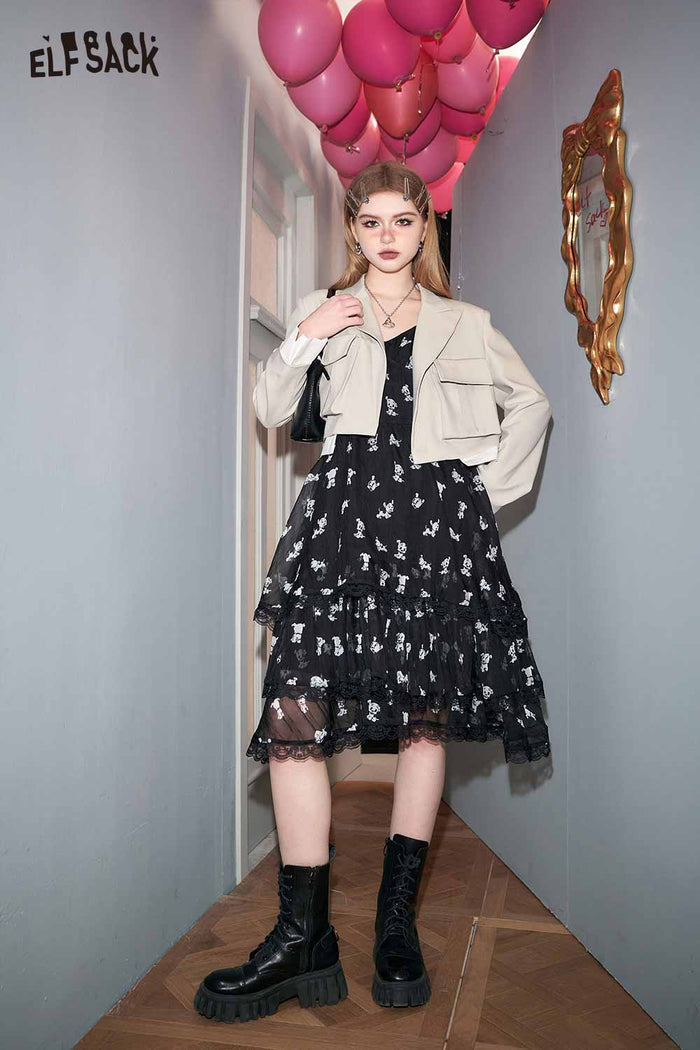 ELFSACK Betty Collaboration All Over Graphic Black Slip Dress