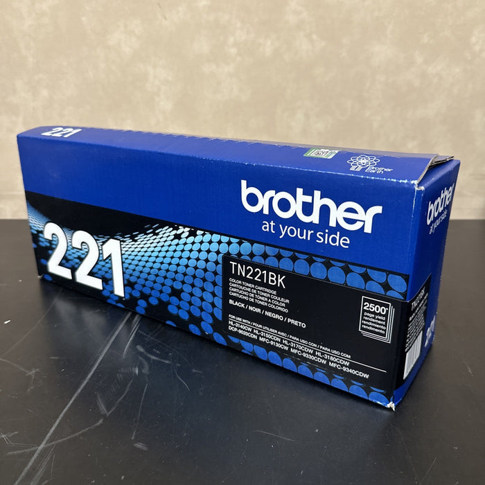 8893991