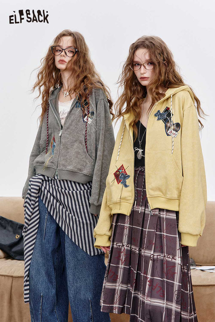 ELFSACK Brushed Fleece Relaxed Fit Hoodie with Playful Embroidered Motifs