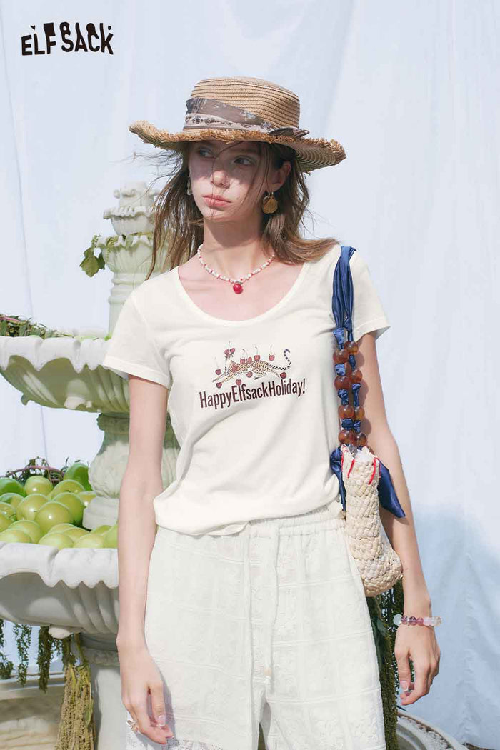 ELFSACK Cheetah Holiday U?Neck Slim Tee