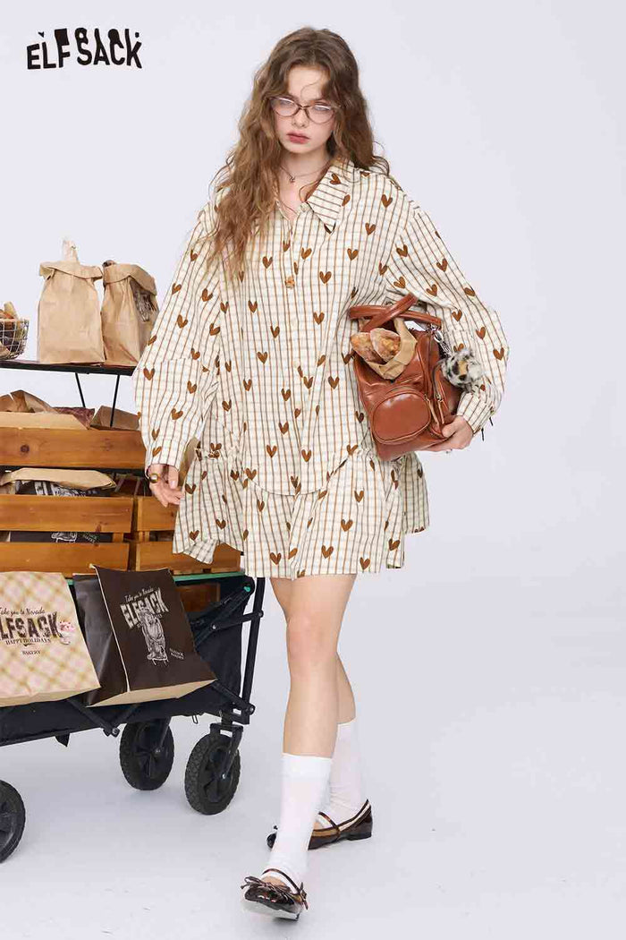 ELFSACK College-Style Heart Plaid Dress with a Peter Pan Collar