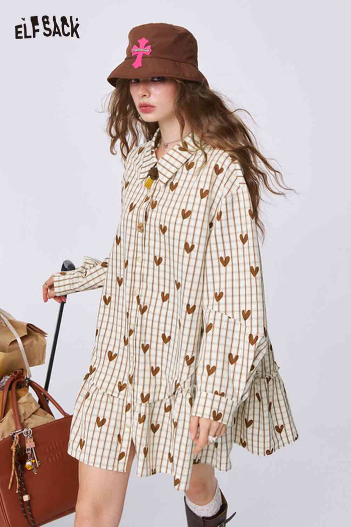 ELFSACK College-Style Heart Plaid Dress with a Peter Pan Collar