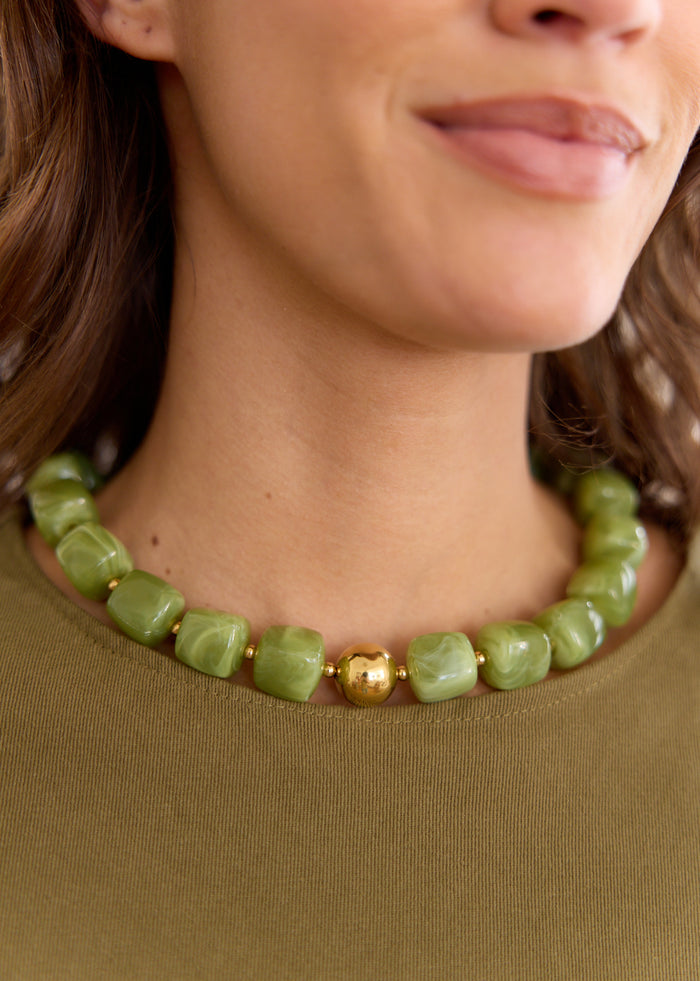 Collier Meera