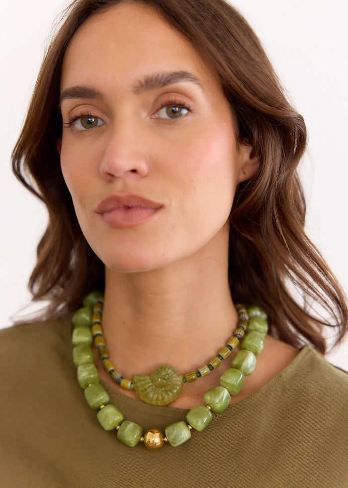Collier Meera