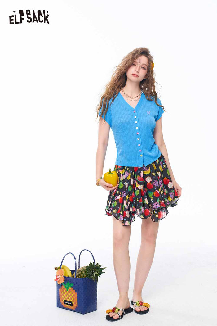 ELFSACK Color Button Embroidered Crop Knit Top