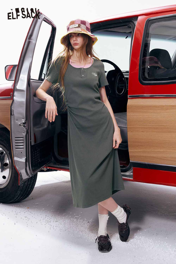 ELFSACK Contrast Collar Ruched Midi Dress