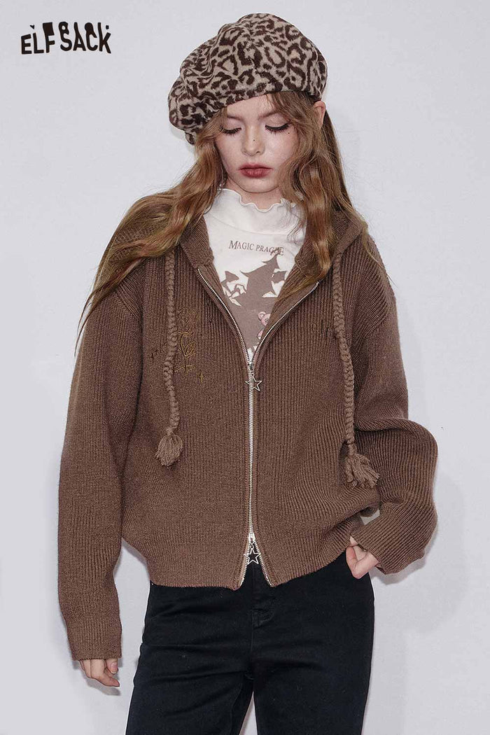 ELFSACK Cotton Blend Knit Embroidery Drop Shoulder Cut Zip-Up sweater