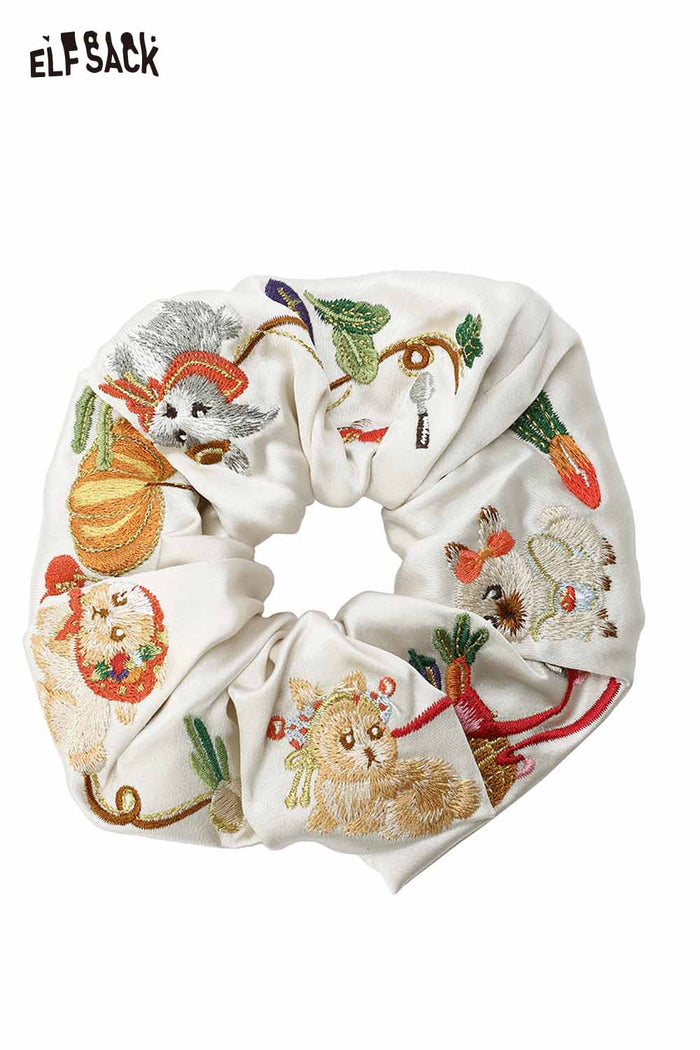 ELFSACK Cream Satin Scrunchie With Embroidered Animal Vegetable Patterns