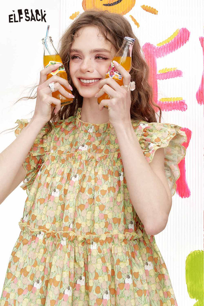 ELFSACK Cute All Over Floral Flutter Sleeve Sweet Blouse