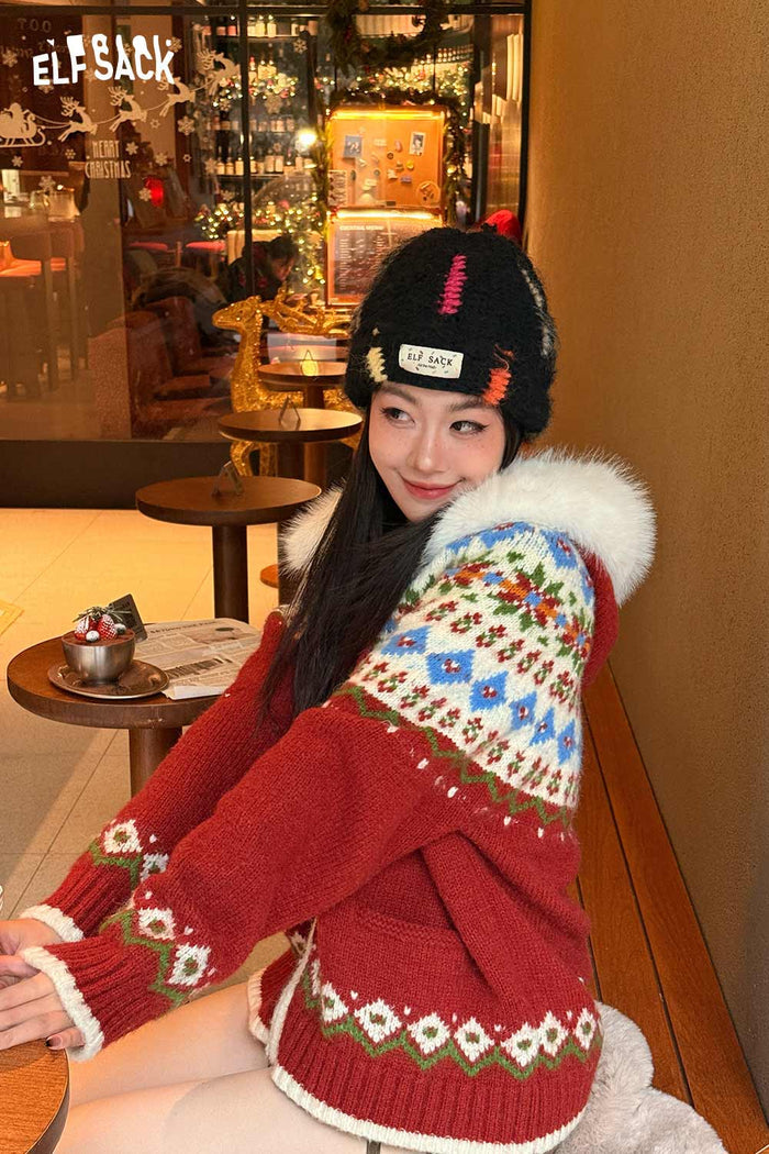 ELFSACK Cute Color Block Patch Logo Warm Knit Beanie