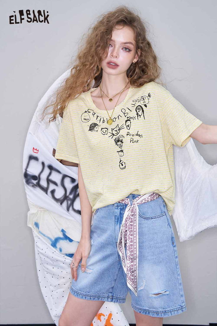 ELFSACK Cute Doodle Print Striped Cropped Tee