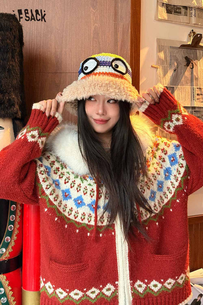 ELFSACK Cute Rainbow Striped Crochet Eye Plush Brim Hat