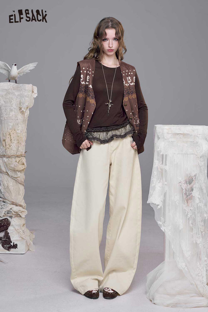 ELFSACK Delicate Heart Embroidery Detail Relaxed Fit White Wide Leg Jeans