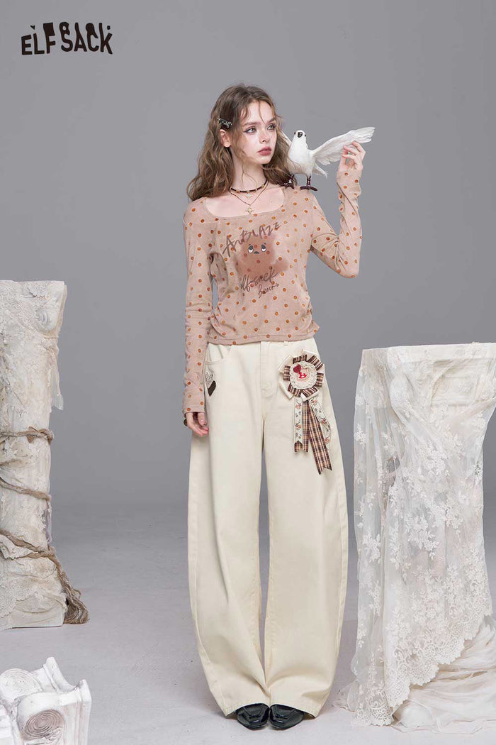 ELFSACK Delicate Heart Embroidery Detail Relaxed Fit White Wide Leg Jeans