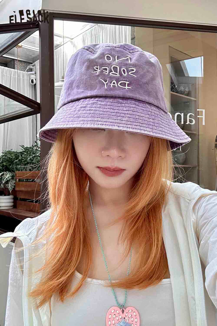 ELFSACK Distressed Denim Letter Embroidery Wide Brim Sun Hat