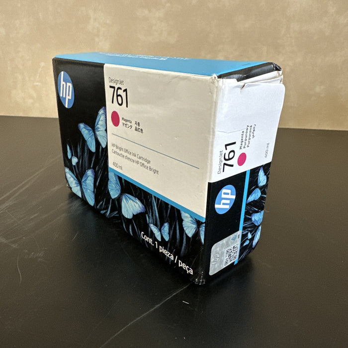 8950977