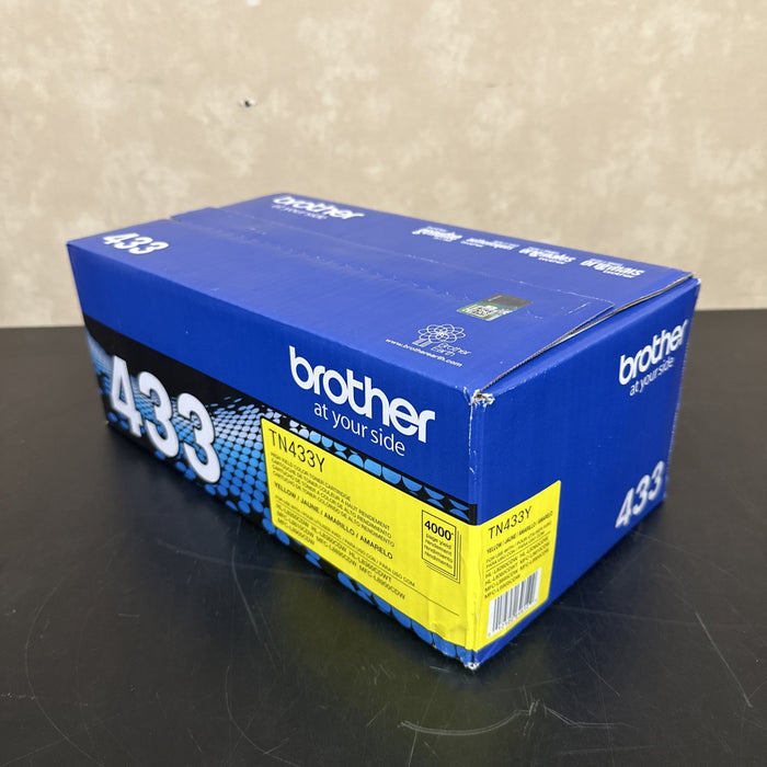 8732944