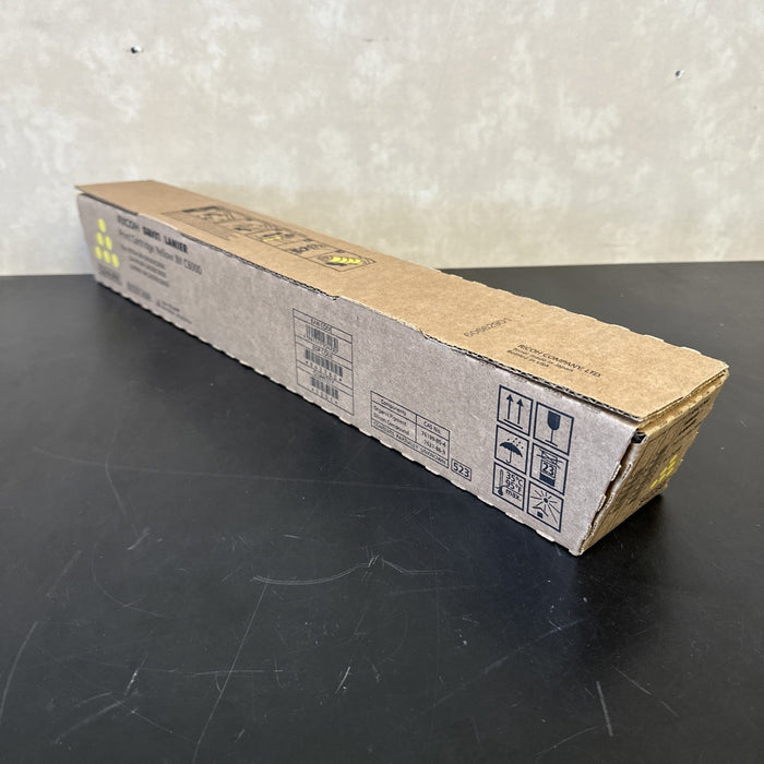 8781100