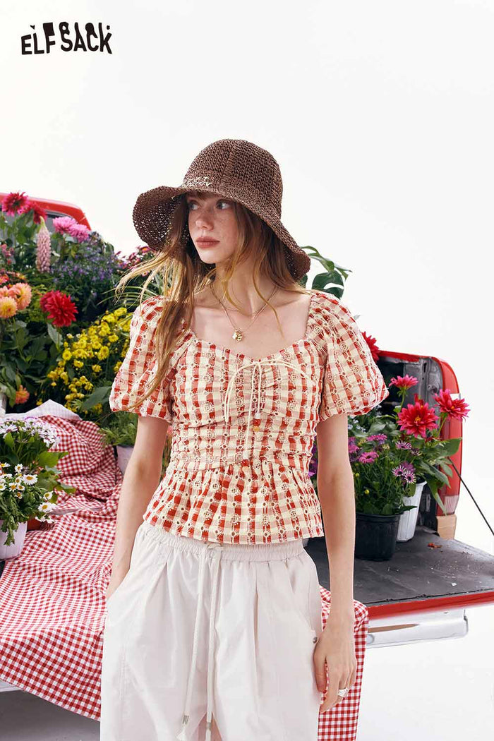 ELFSACK Gingham Lace Smocked Puff Sleeve Crop Top