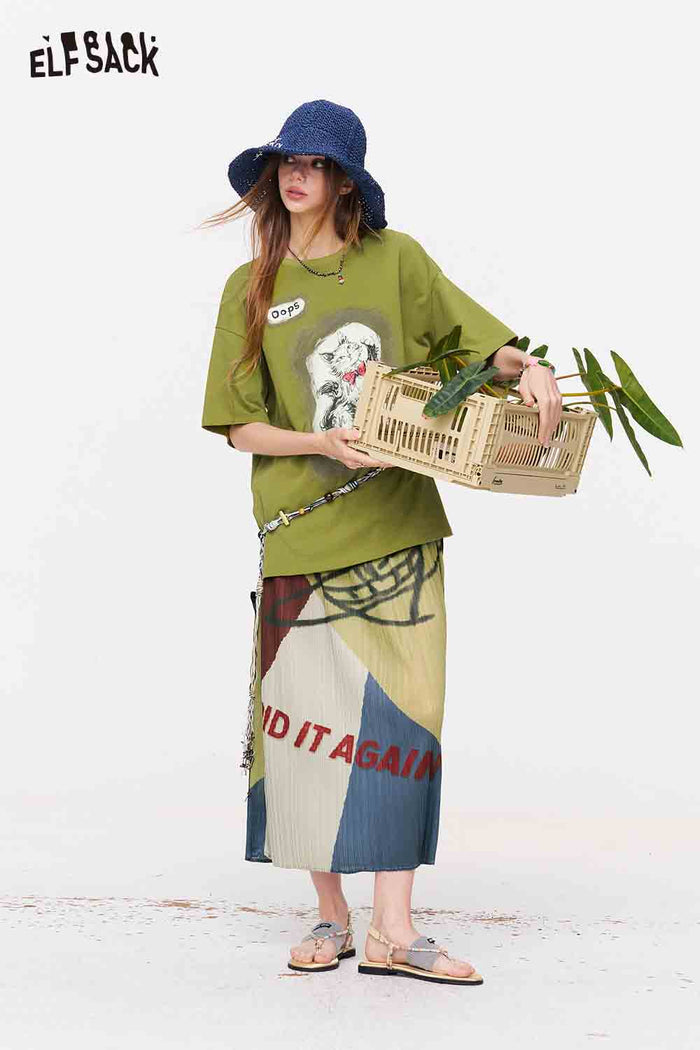 ELFSACK Graffiti Printed Pleated Midi Skirt