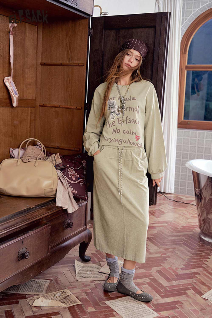Graphic Print Sweatshirt Skirt Set