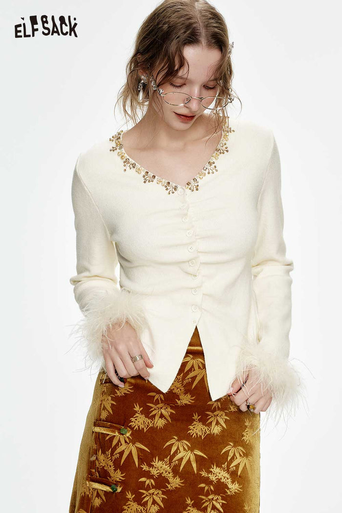 ELFSACK Heavy Beaded V Neck Pleated Knit Slim Fit Base Layer