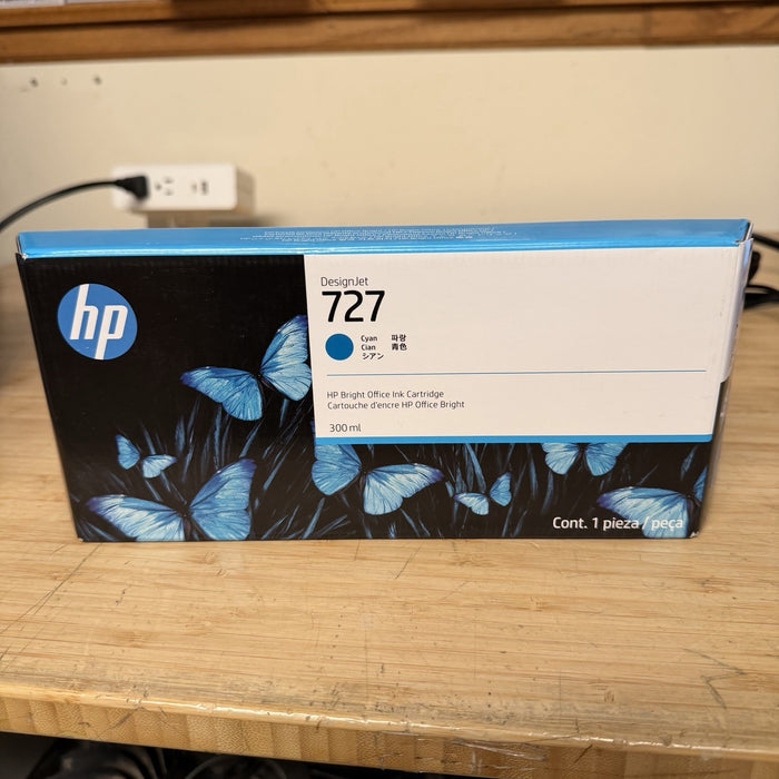 8883748