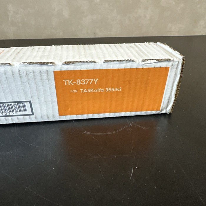 8678305