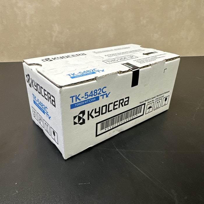 8816853