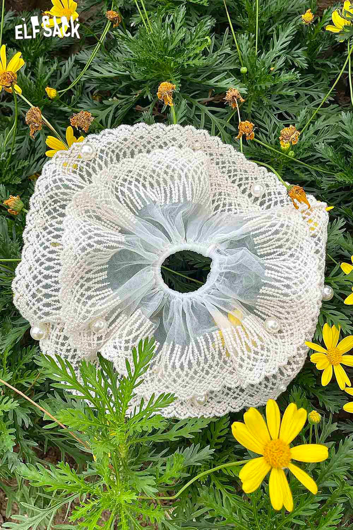 ELFSACK Lace Mesh Pearl Decorated Scrunchie