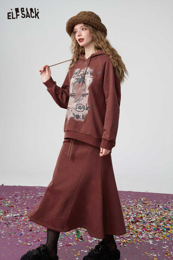 ELFSACK Light Angora Red Strawberry Print Hoodie Half Skirt Set