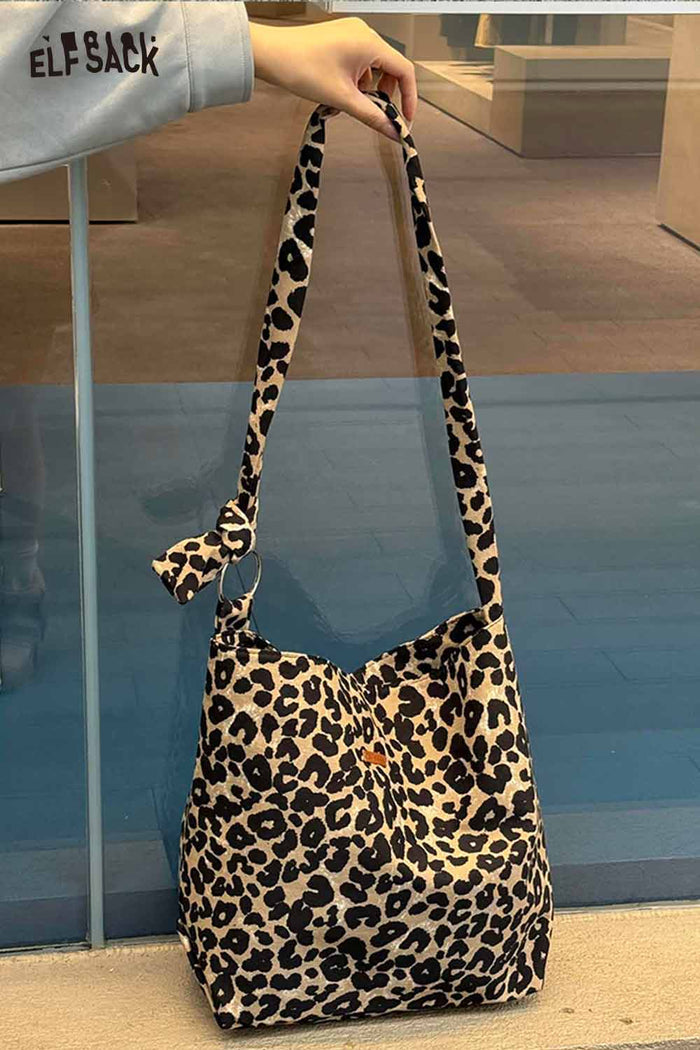 ELFSACK Light Leopard Crossbody Bag