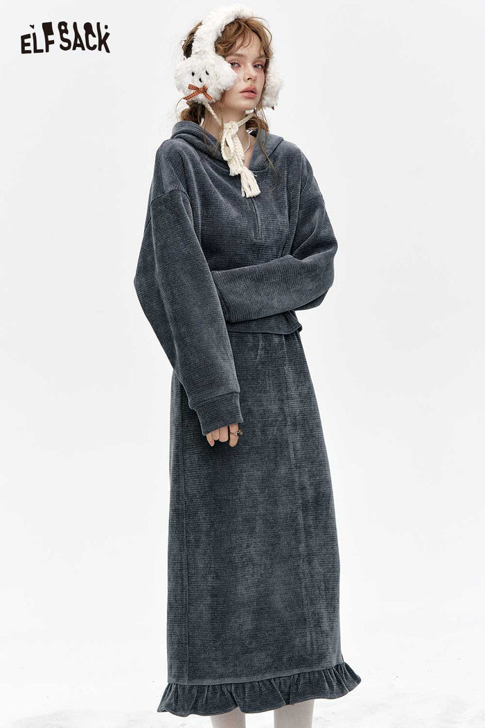 ELFSACK Light Miu Style Gray Chenille Hoodie Half Skirt Set