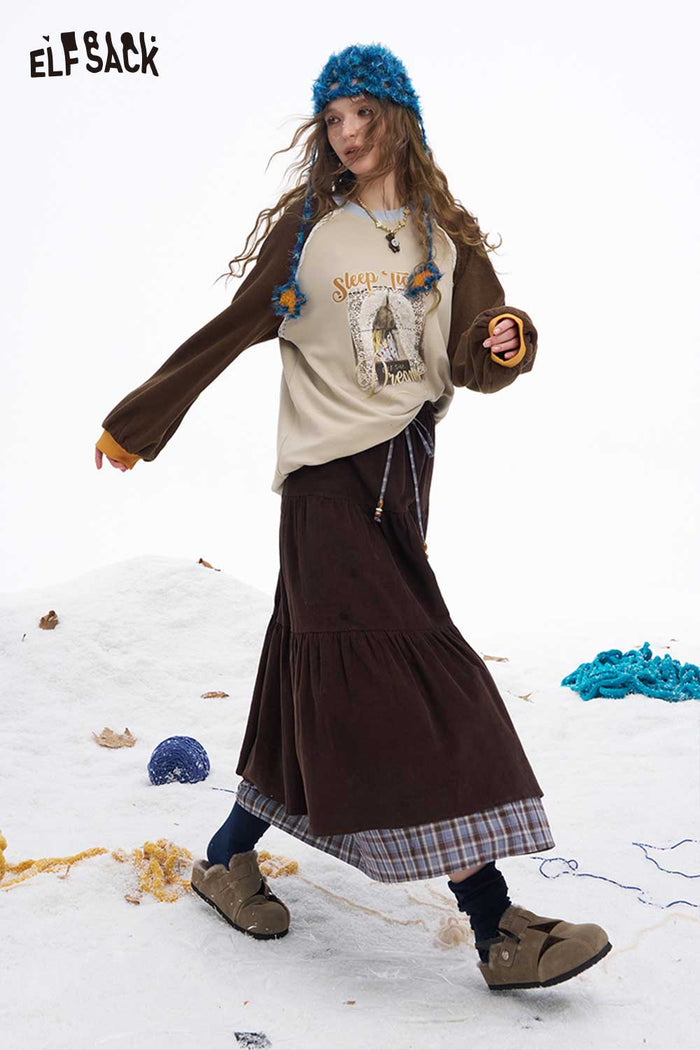 ELFSACK Light Multi Color Letter Pattern Graphic Round Neck Tshirt