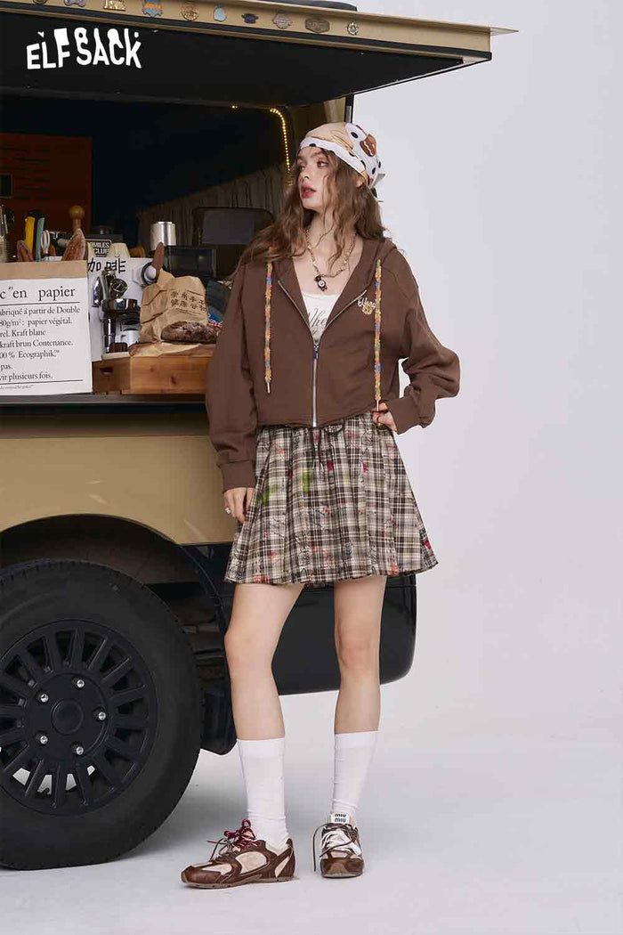 ELFSACK Loose-Fit Embroidered Cropped Hoodie