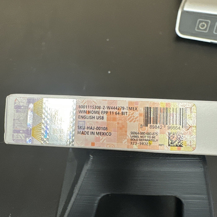 8895957