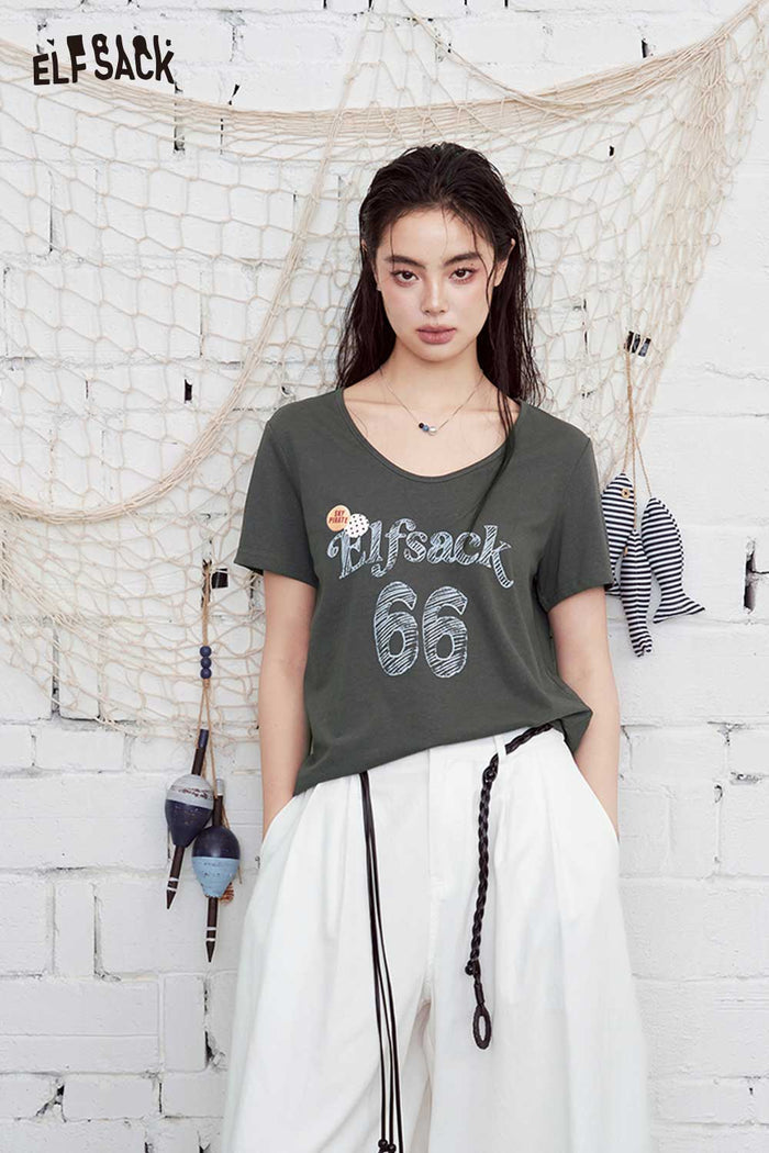 ELFSACK Number Print Curved Hem Fitted Baby Tee