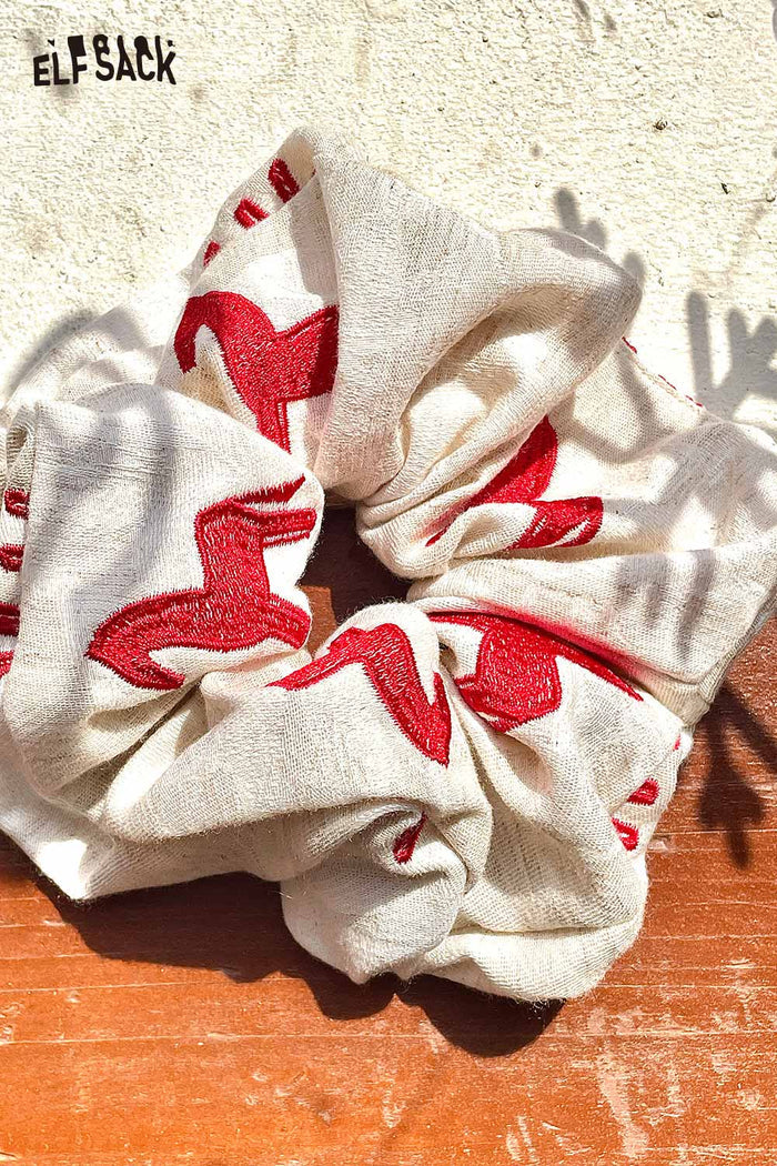 ELFSACK Pony Embroidery Linen Scrunchie