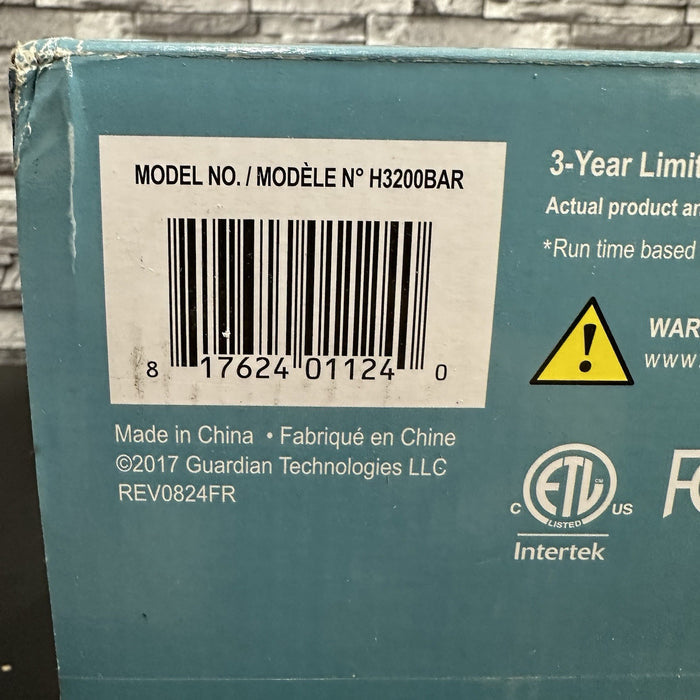 8610689