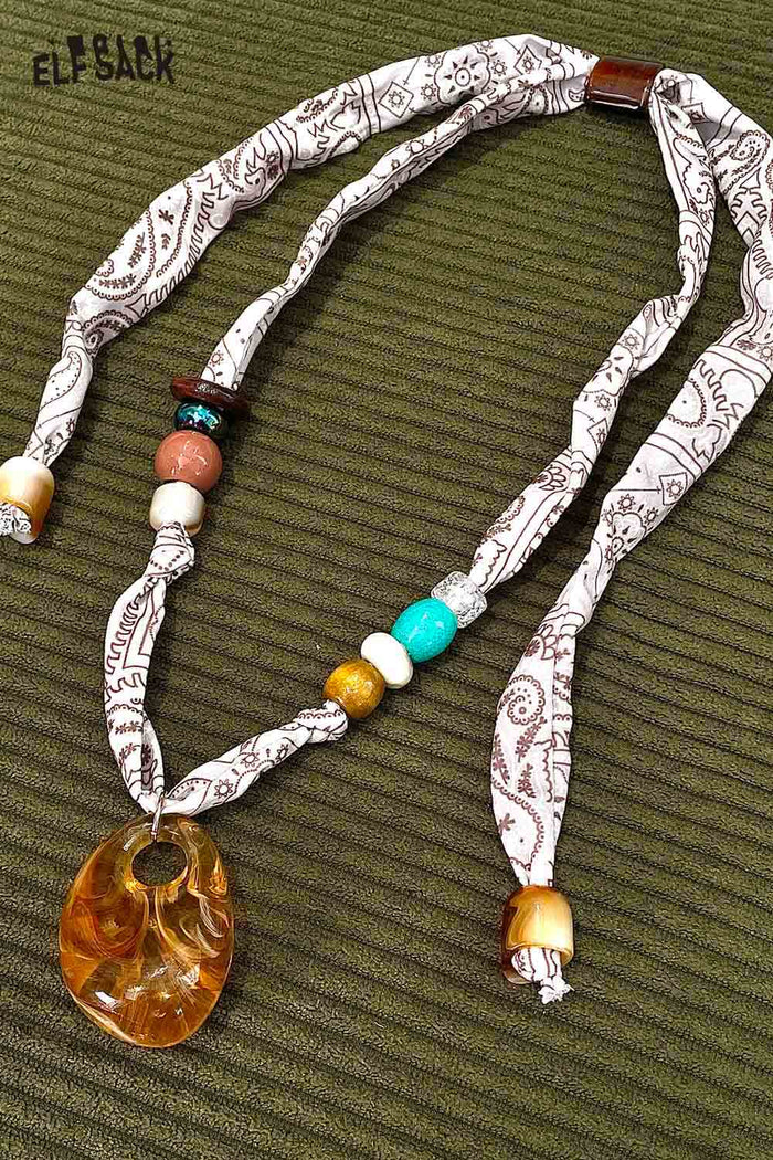 ELFSACK Ribbon Amber Resin Necklace