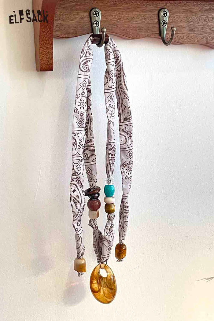 ELFSACK Ribbon Amber Resin Necklace