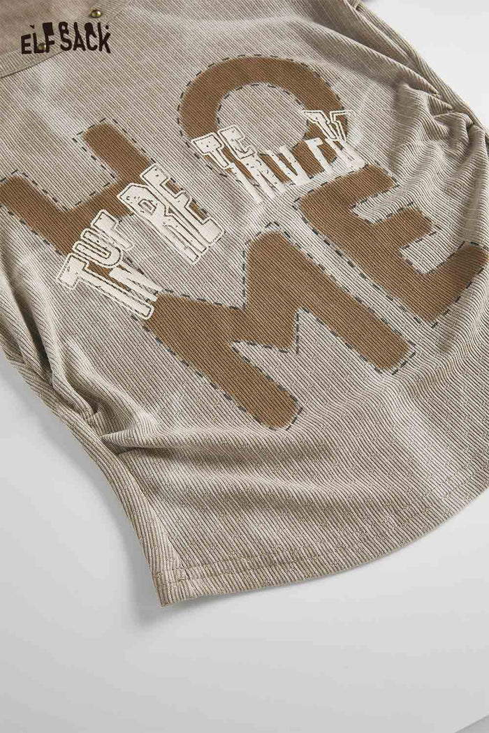 ELFSACK Rivet Trim Letter Print Ribbed Tee