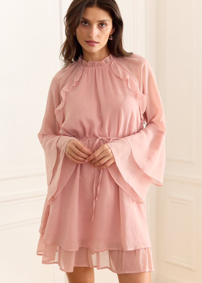 Robe Saral