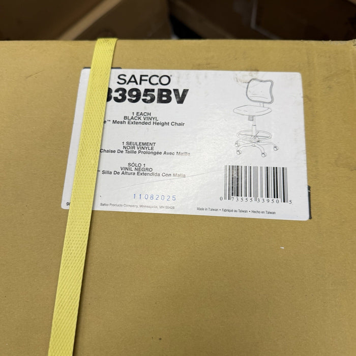 8929567