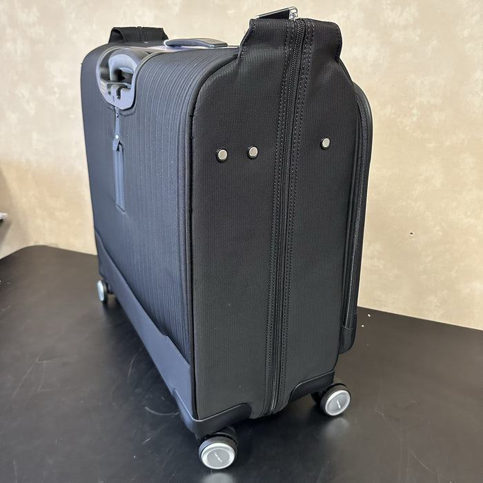 8708651