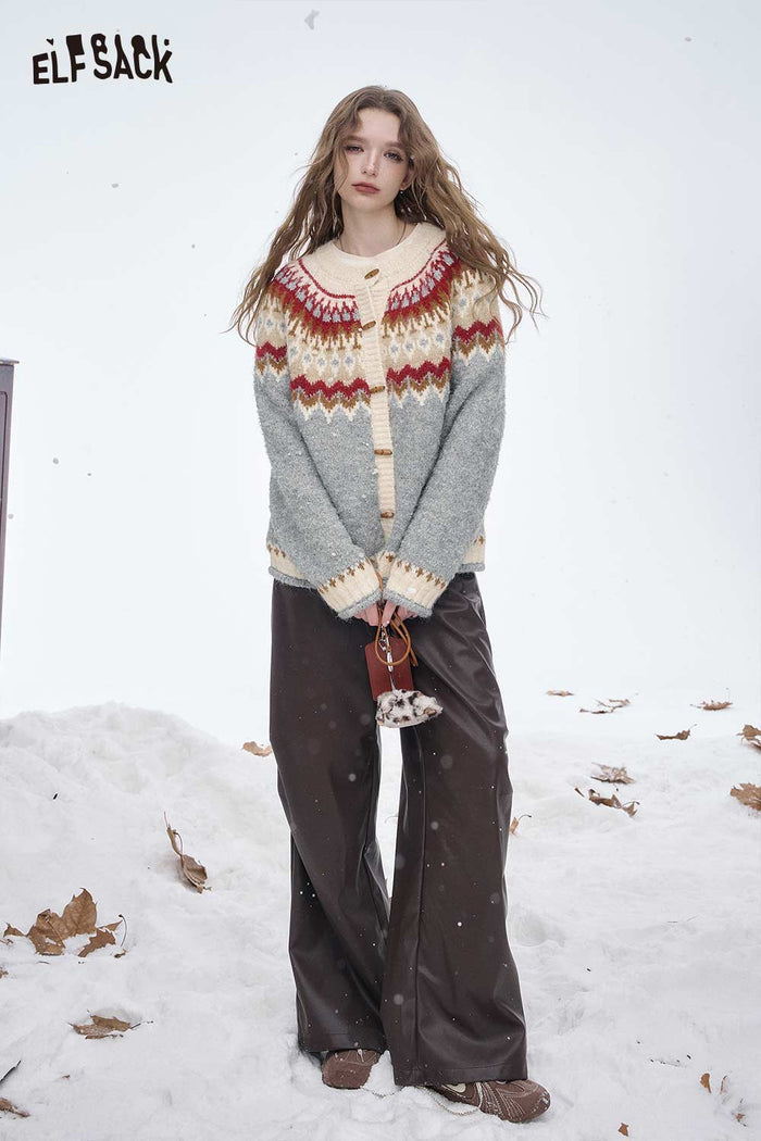 ELFSACK Soft Christmas Party Striped Toggle Round Neck Sweater