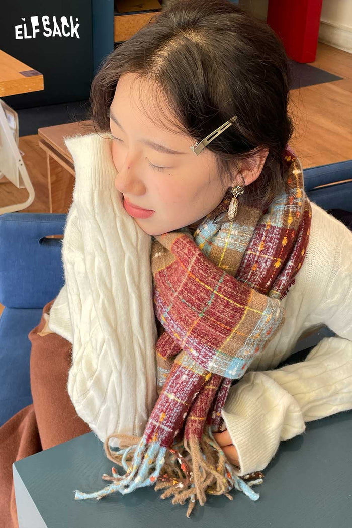 ELFSACK Soft Vintage Star Plaid Pattern Wool Blend Scarf